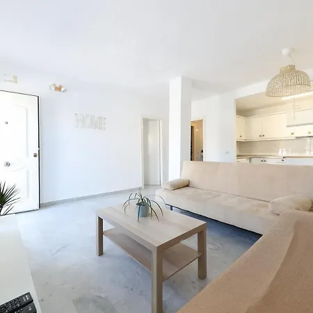 El Castillo Del Sol Апартаменты Фуэнхирола