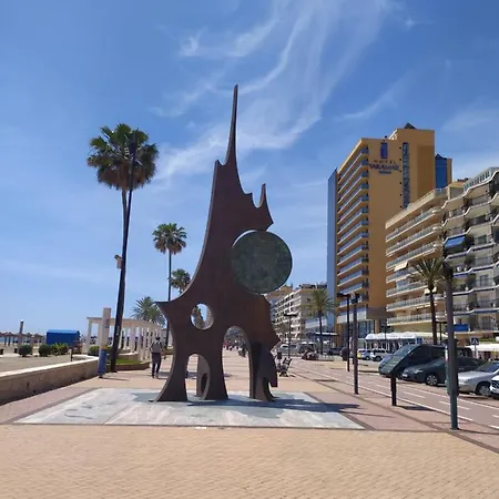 El Castillo Del Sol דירה *