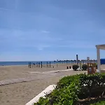 El Castillo Del Sol 아파트 *
